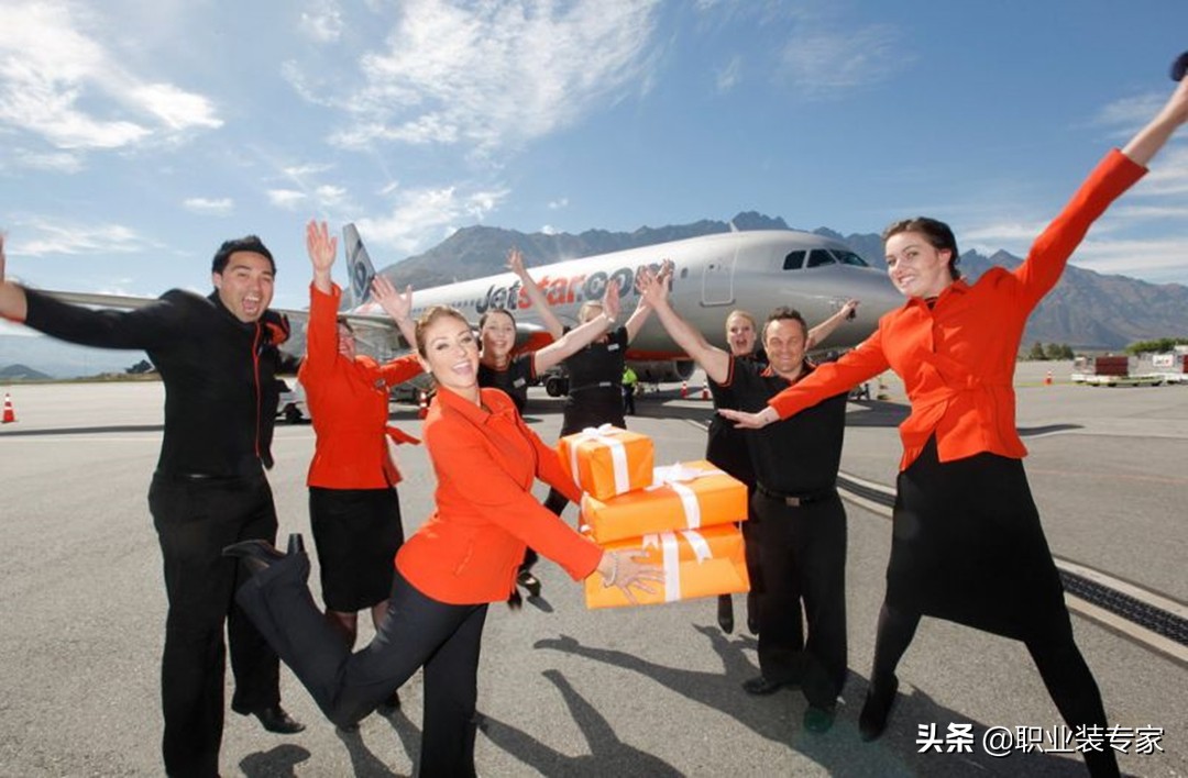 澳大利亚捷星航空787,世界航服