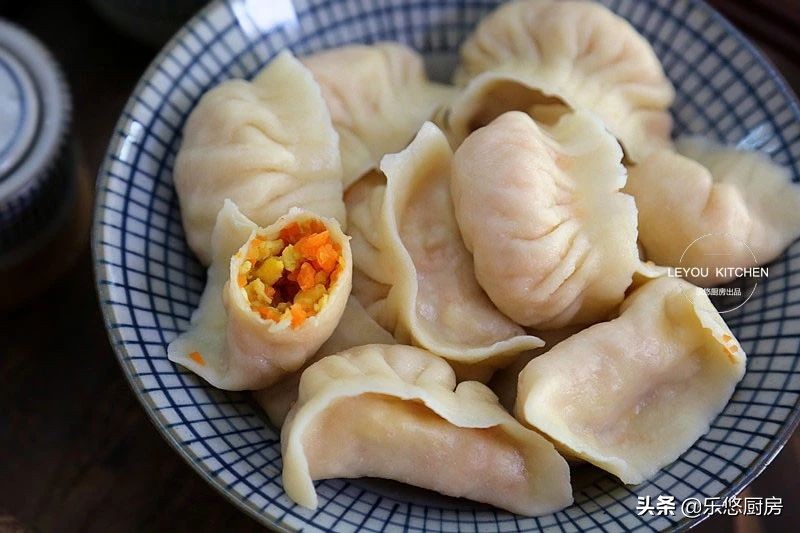 年夜饭就会做带花样的饺子,年夜饭包饺子的做法大全视频
