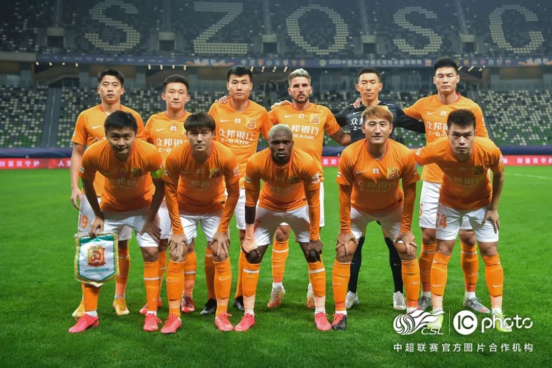 前线丨武汉卓尔总比分3:2战胜浙江能源绿城，成功留在中超