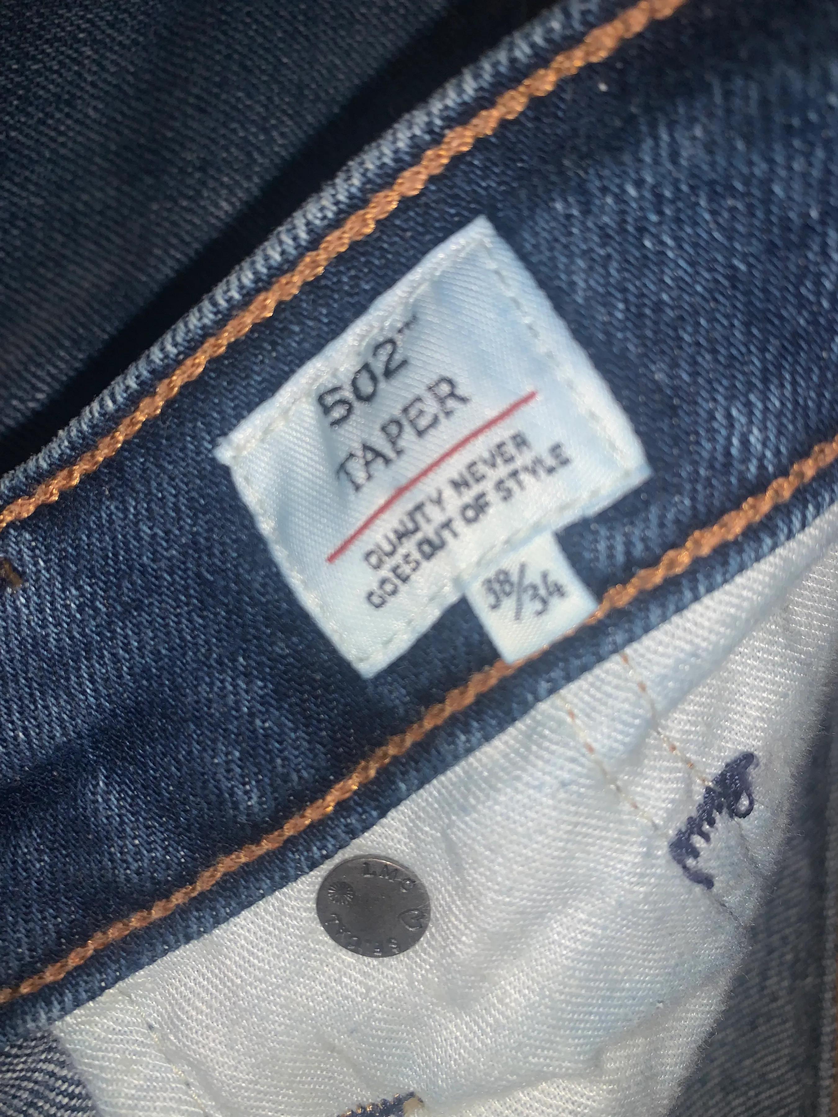 李维斯502锥形牛仔裤夏季,李维斯502是赤耳丹宁吗