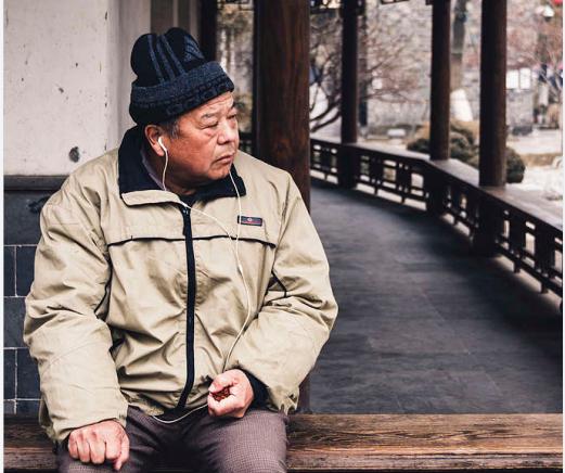 老年痴呆合并帕金森临终症状,帕金森综合症症状是否是老年痴呆