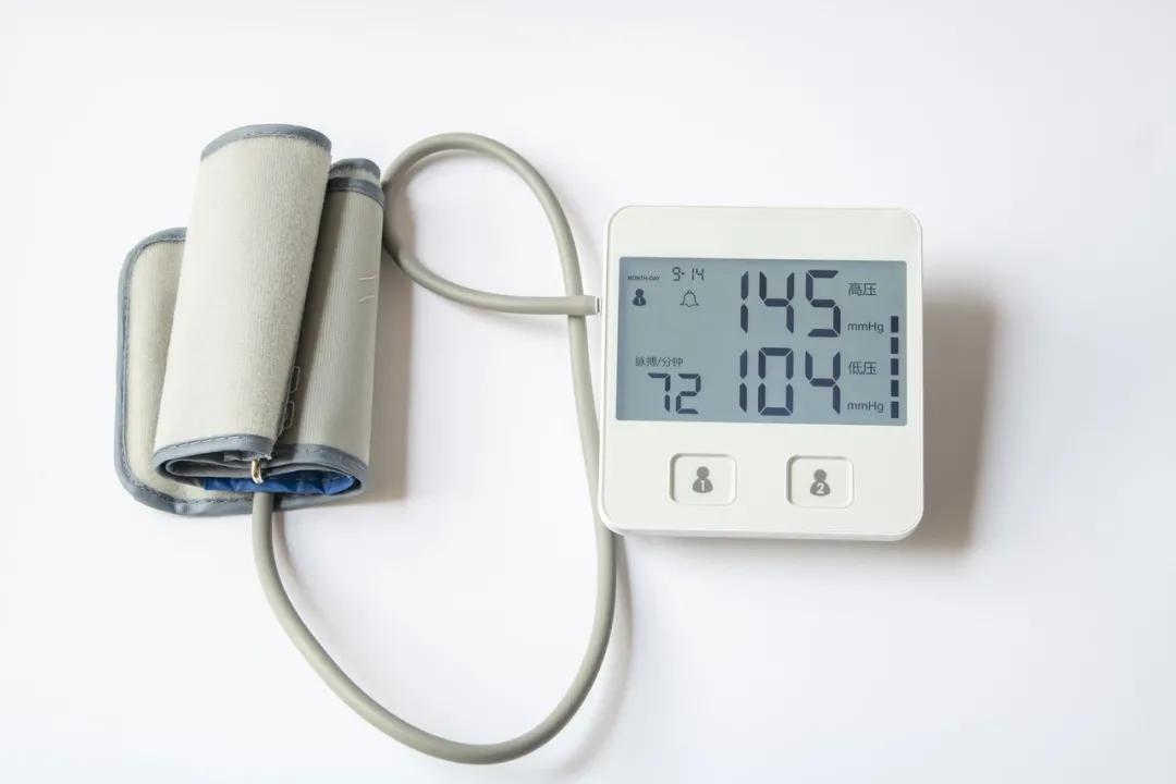 血压计为什么不准怎么校准,电子血压计准不准校准