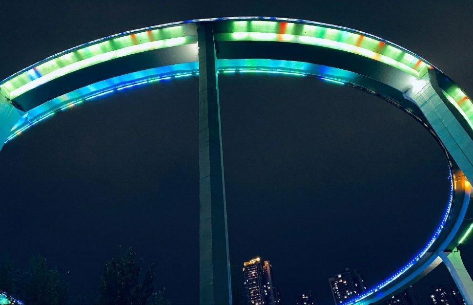 重庆打网约车碰到司机绕路,重庆网约车走错路