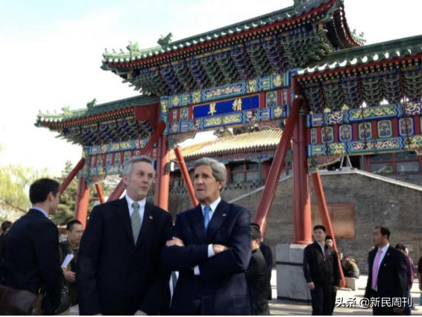 “紫发女”翻车!美国官方的中文翻译为什么一蟹不如一蟹?