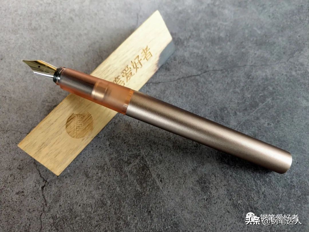 lamy2020限量款钢笔,lamy钢笔恒星系列2020