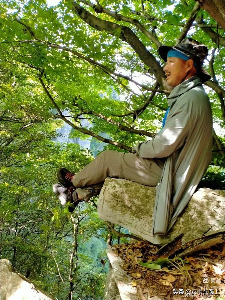 汉中圈子崖天坑,汉中镇巴圈子崖天坑旅游攻略