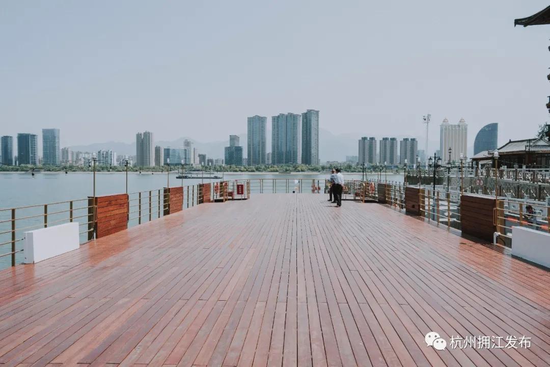 桐庐这艘带绝美“星空”的游船,开了!还有船票送送送!