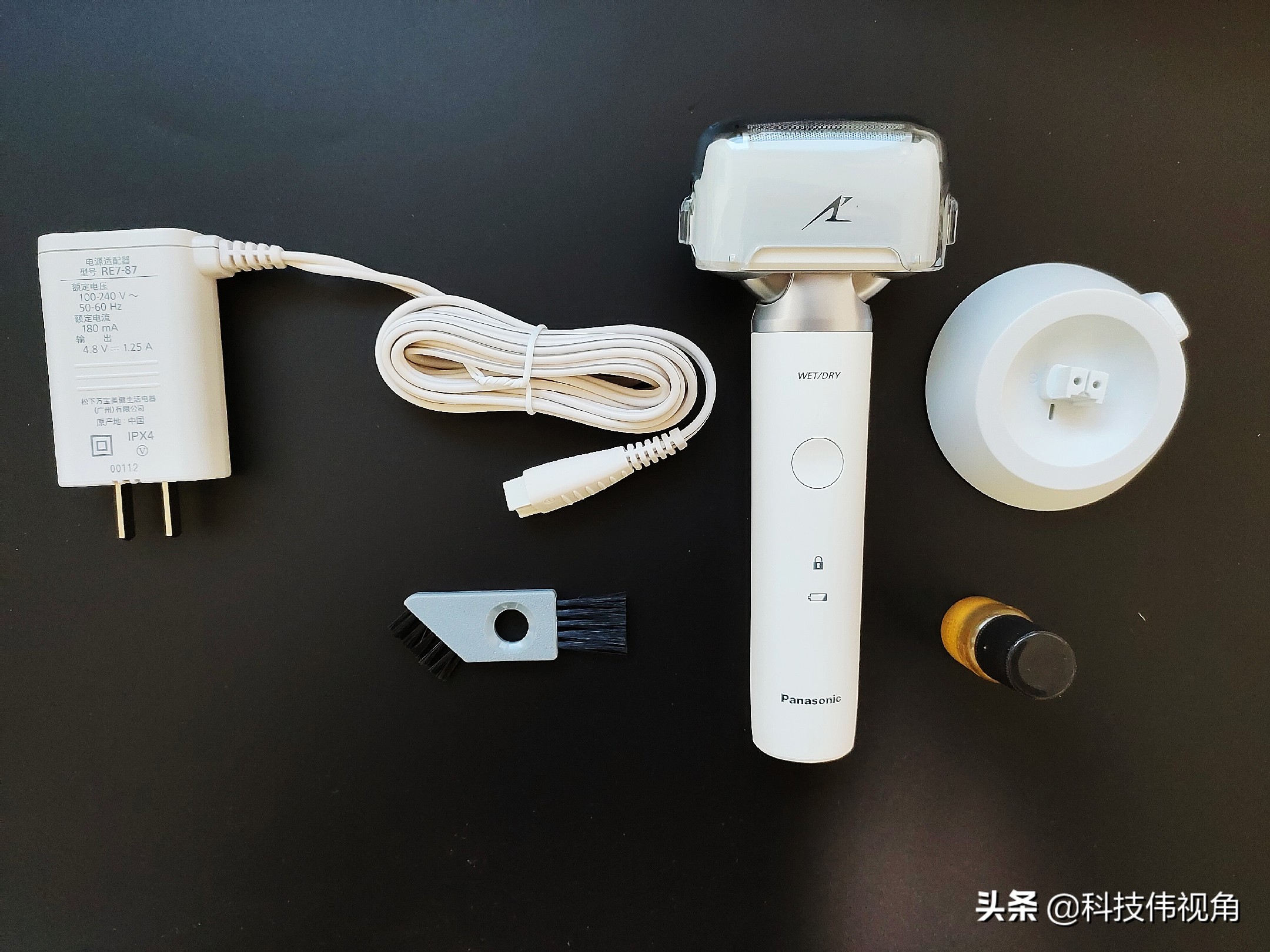 松下剃须刀小锤子2.0升级款测评,松下剃须刀9系和大锤子哪个好用