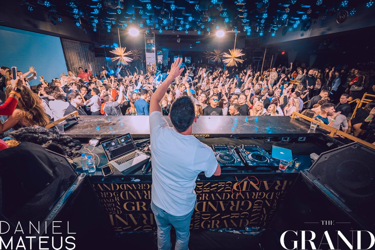 午夜波城|原来夜生活还可以这样玩!