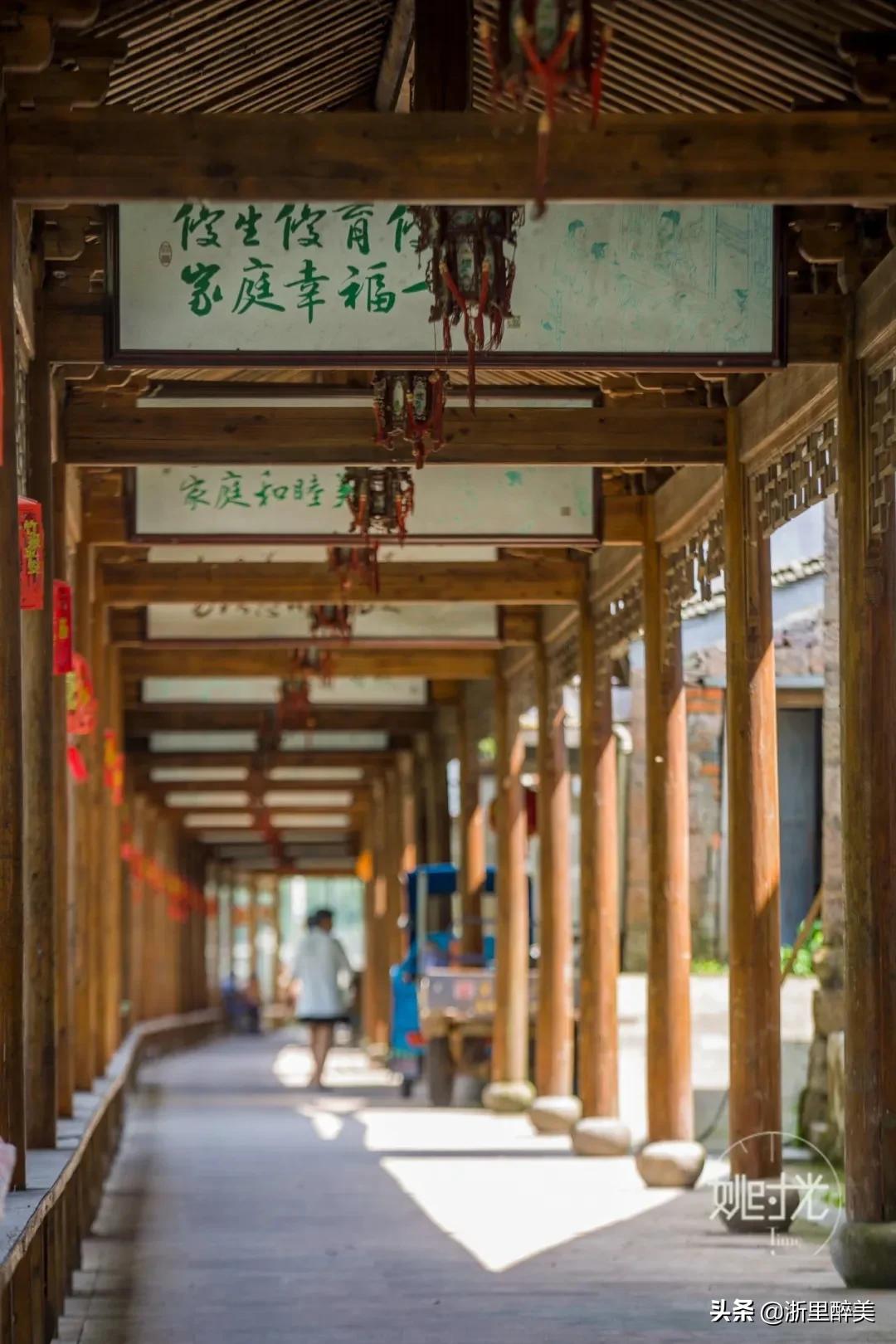 隐藏在深山中的千年古村视频,深山中隐藏着700年的浙江古村