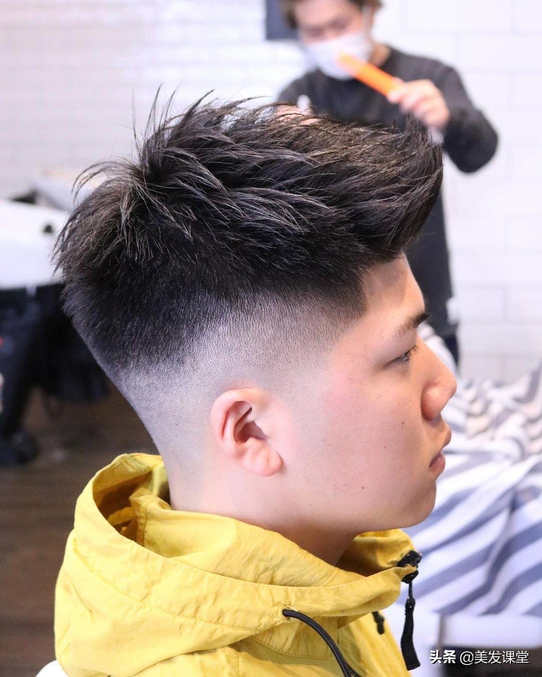 超火的男士凌乱油头造型,男生发型2020潮流短碎盖