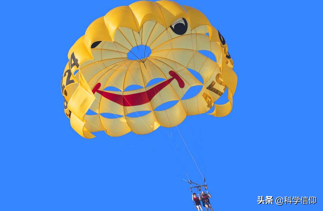 在飞机2分钟内有可能跳伞吗,从民航客机上跳伞能活下去吗