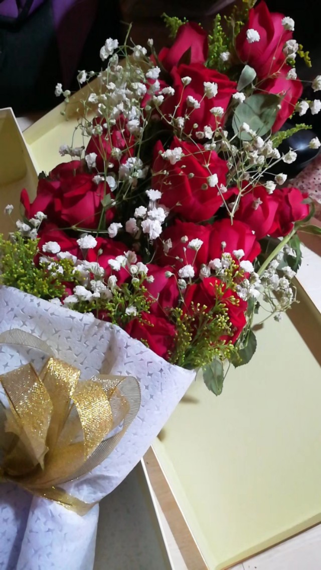 原来不是只有情人节才能收到礼物,从来没有收到过情人节的礼物