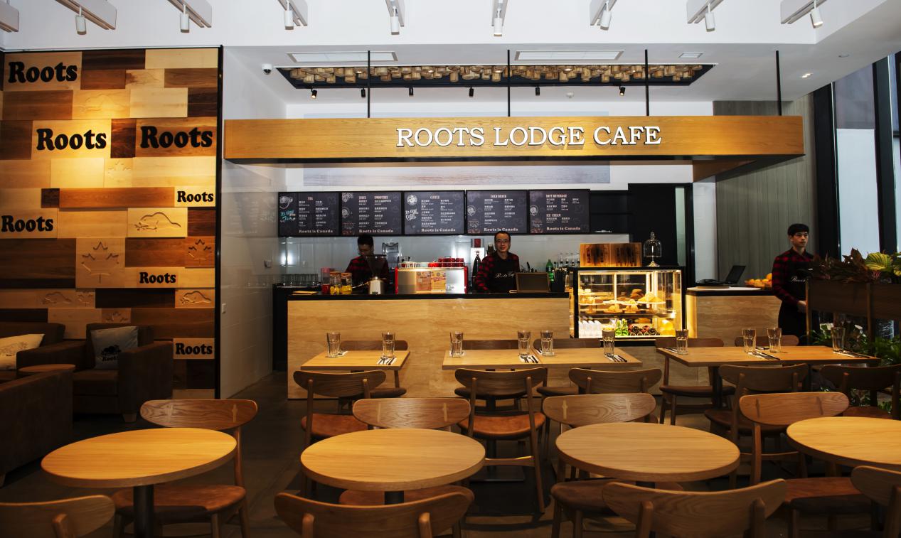 这一加拿大标志性休闲品牌在仁和新城开了形象体验店