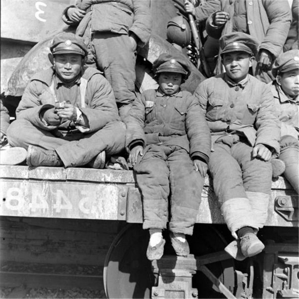 一个“壮丁”的回忆：门口晒太阳被抓走，生了疥疮不敢去医务所