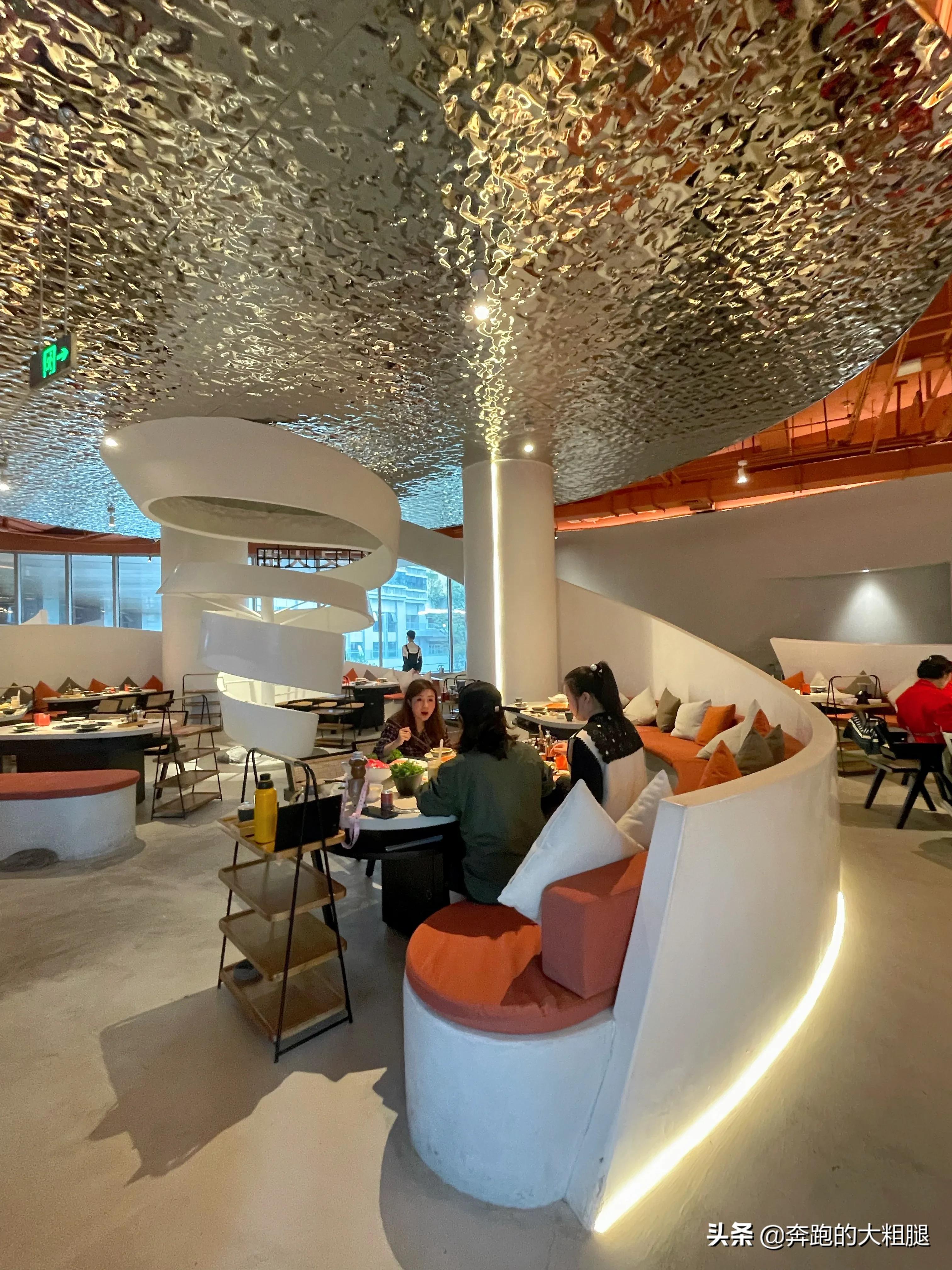 成都主题餐厅,成都电台巷火锅vs大宅门火锅