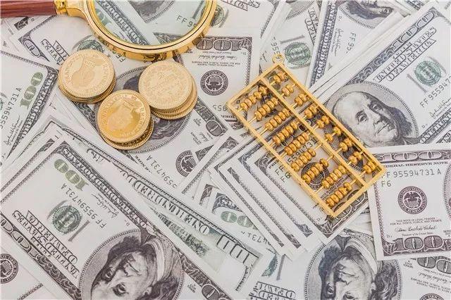 太可怕了！湖北一男子购买了一台抵押车，居然拆出27个GPS