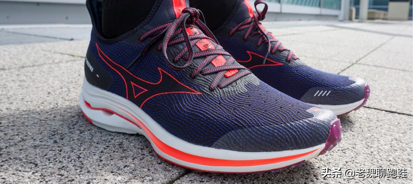 最新脚感极佳性价比高的跑鞋,boost性价比最高的跑鞋
