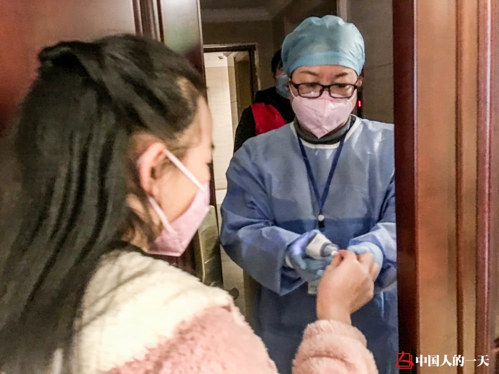 三个女生被困18天,三个女孩被困在密室