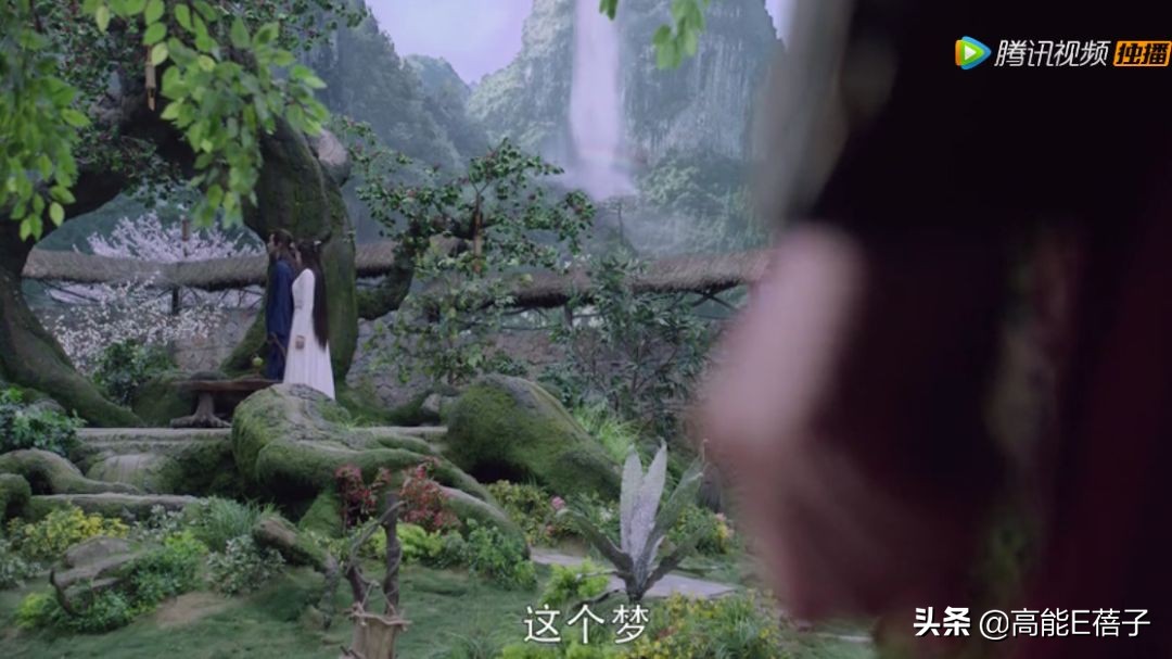 三生三世枕上书赚了多少钱,三生三世枕上书滚滚被赶出去