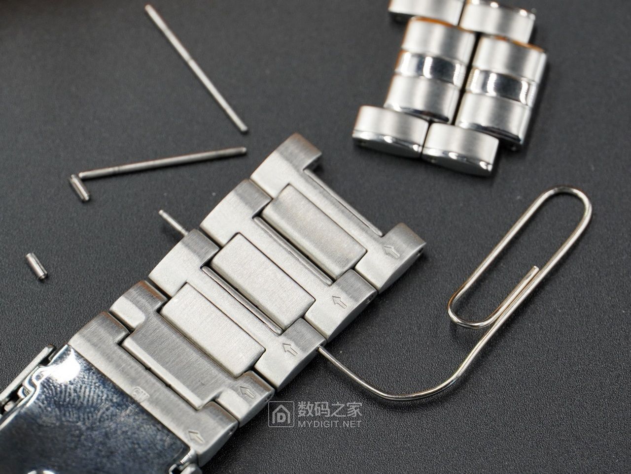 光动能手表卡西欧好还是西铁城好,卡西欧和西铁城光动能手表哪个好