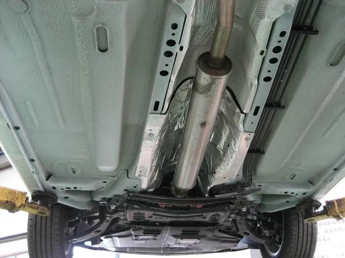 新车喷底盘装甲需要什么东西,三代哈弗h6底盘有必要喷涂装甲吗