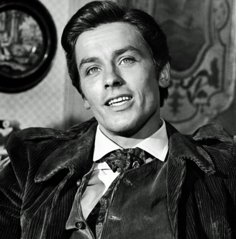 冬季大衣怎么选择面料的,秋冬大衣怎么选布料