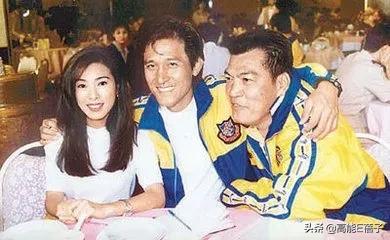 她对已逝男友的感情，还需要一纸婚书证明？