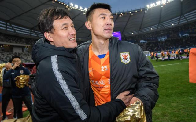 惊喜！泰山队寻枪还有B计划26岁高中锋或租借加盟？