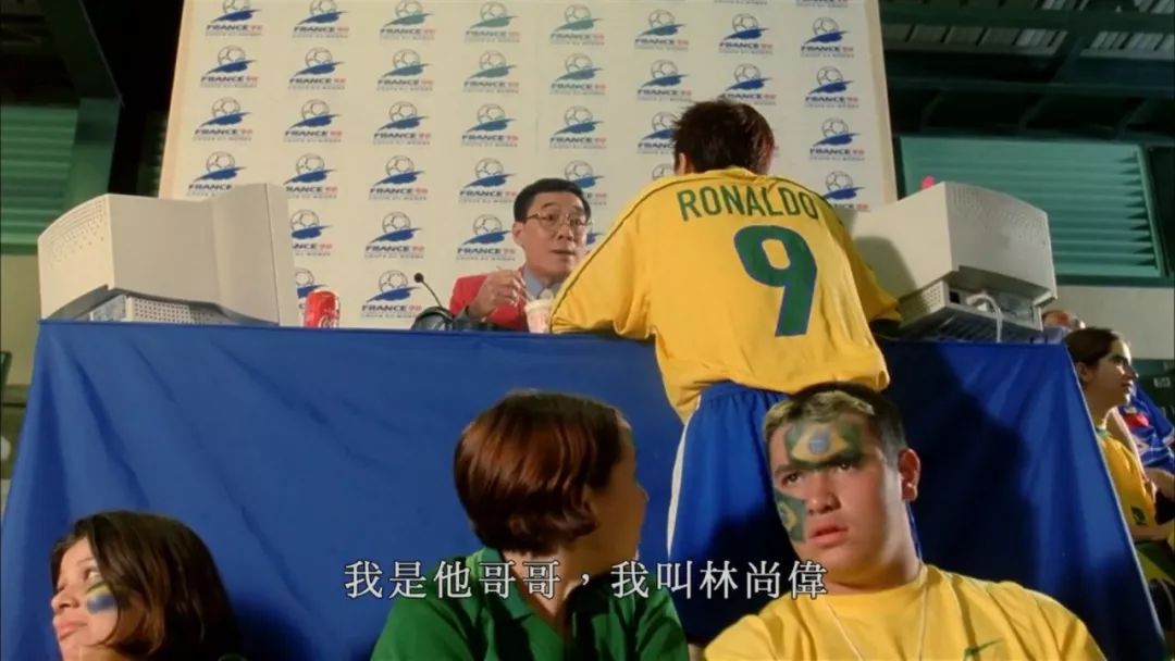 古惑仔牧师脚踢靓坤吓退乌鸦,古惑仔牧师脚踢靓坤粤语