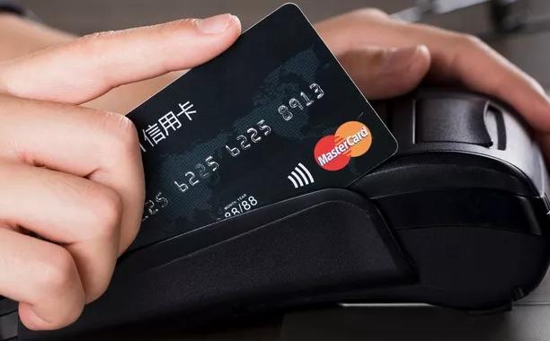 境外pos机刷卡能提额吗,刷境外pos机提额