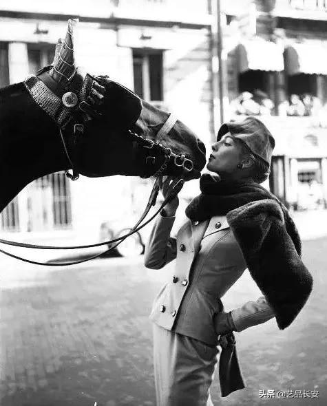 最具风情的复古美人,镜头下的少女仙气十足太美了