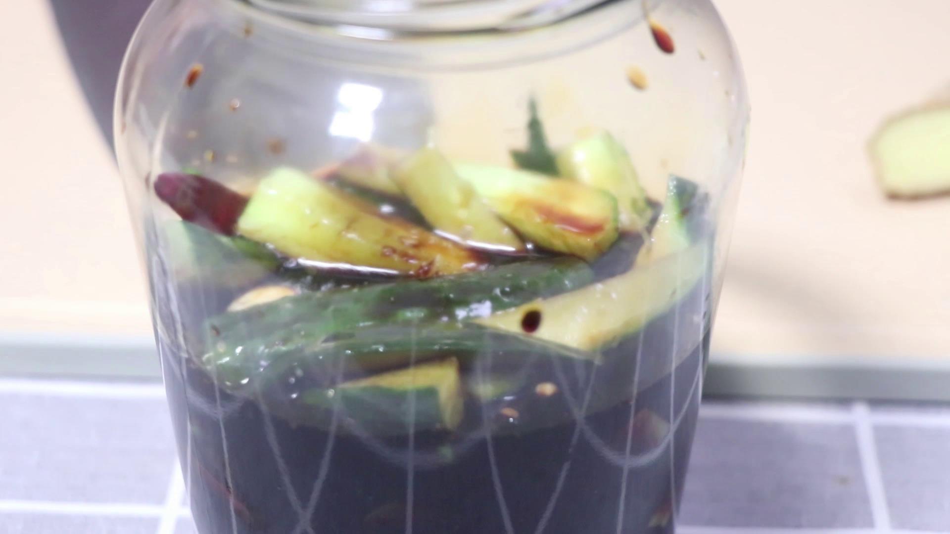 怎样腌黄瓜又脆又好吃,腌黄瓜好吃有秘诀一天就能吃