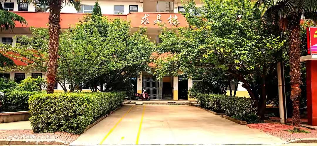 许昌市第三高级中学教室,许昌市第三高级中学地理位置