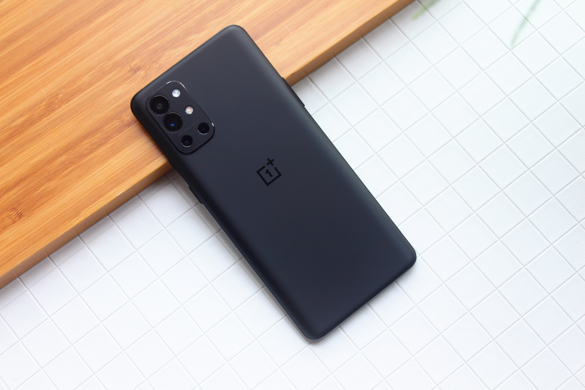 一加9r什么时候可以升级coloros13,高刷高色域全面屏