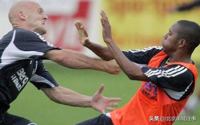 孙兴慜丑闻,孙兴慜和谁内讧