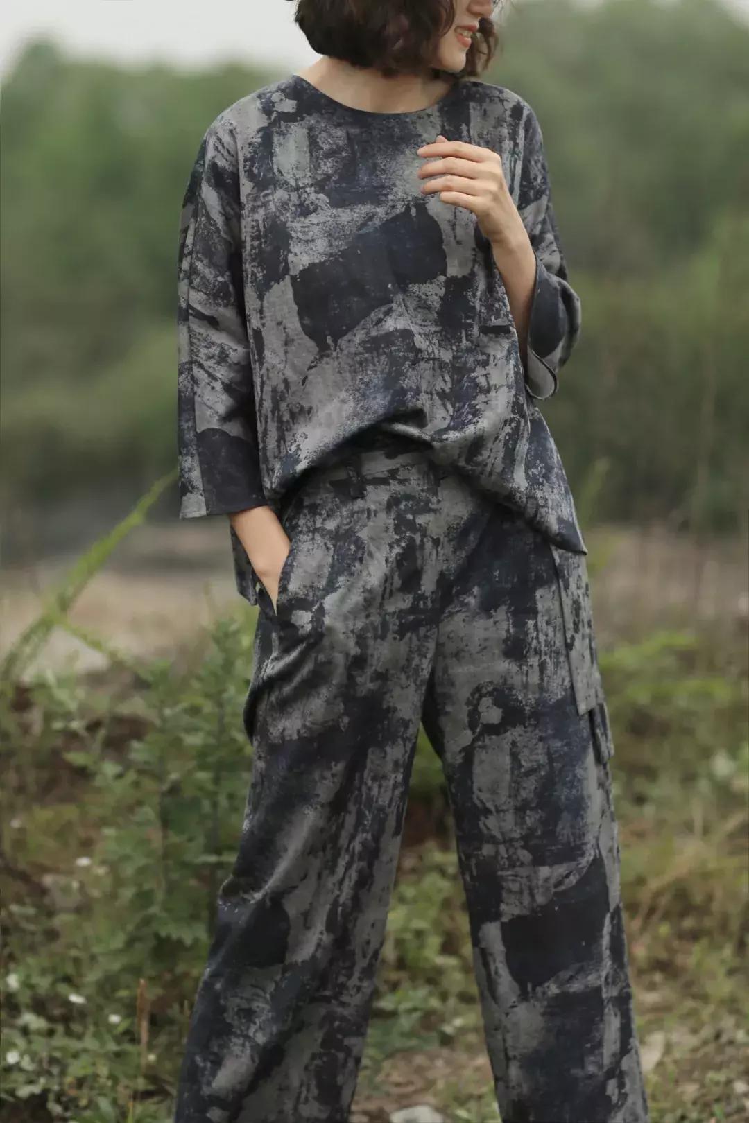 丝质衣物污渍清洗,丝质衣服的洗涤方法