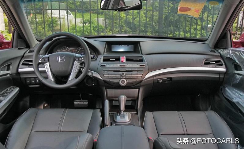 本田歌诗图2.4豪华版价格,本田歌诗图车型对比