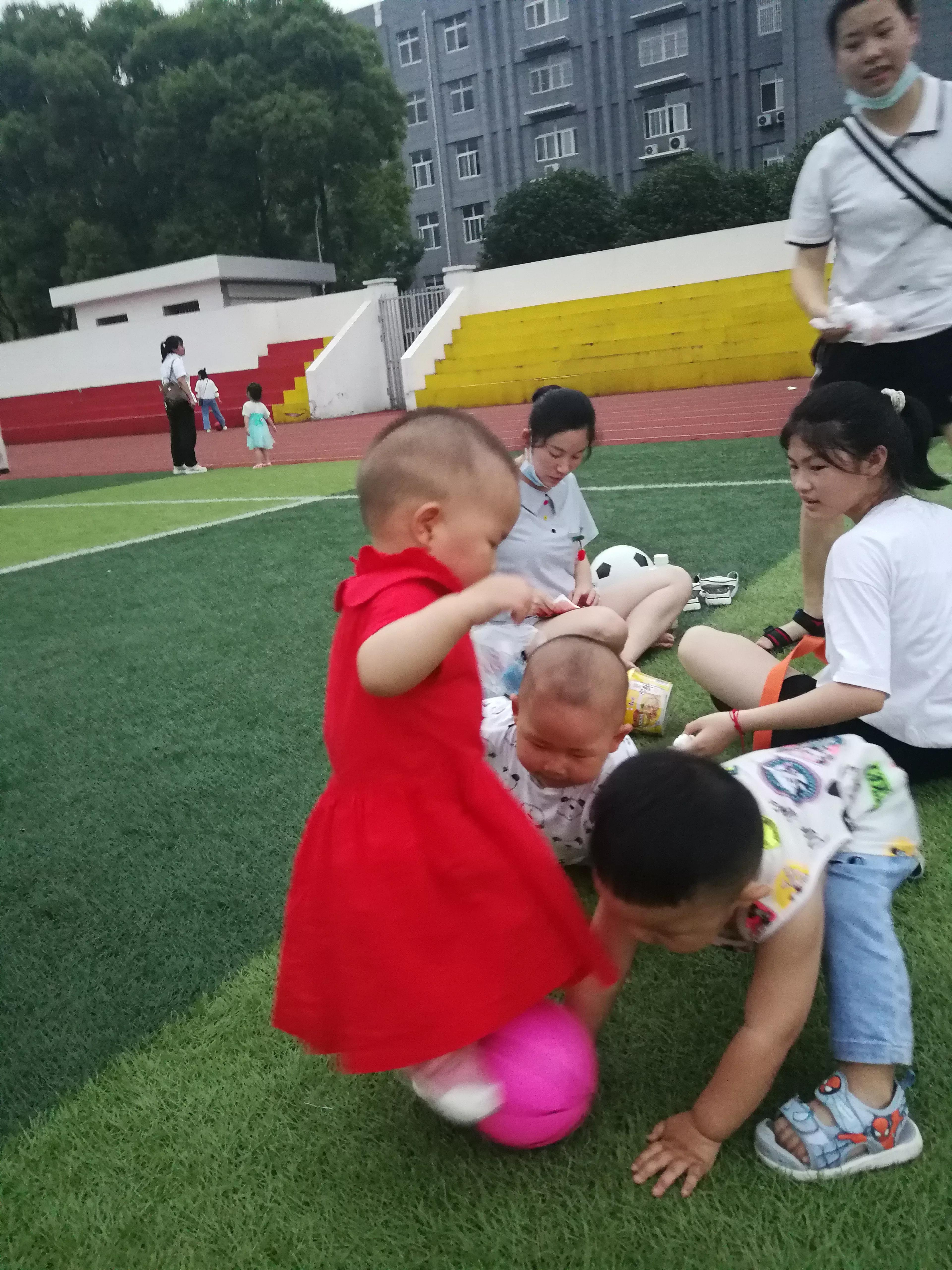 六一节日快乐儿歌,六一节日快乐幽默回复