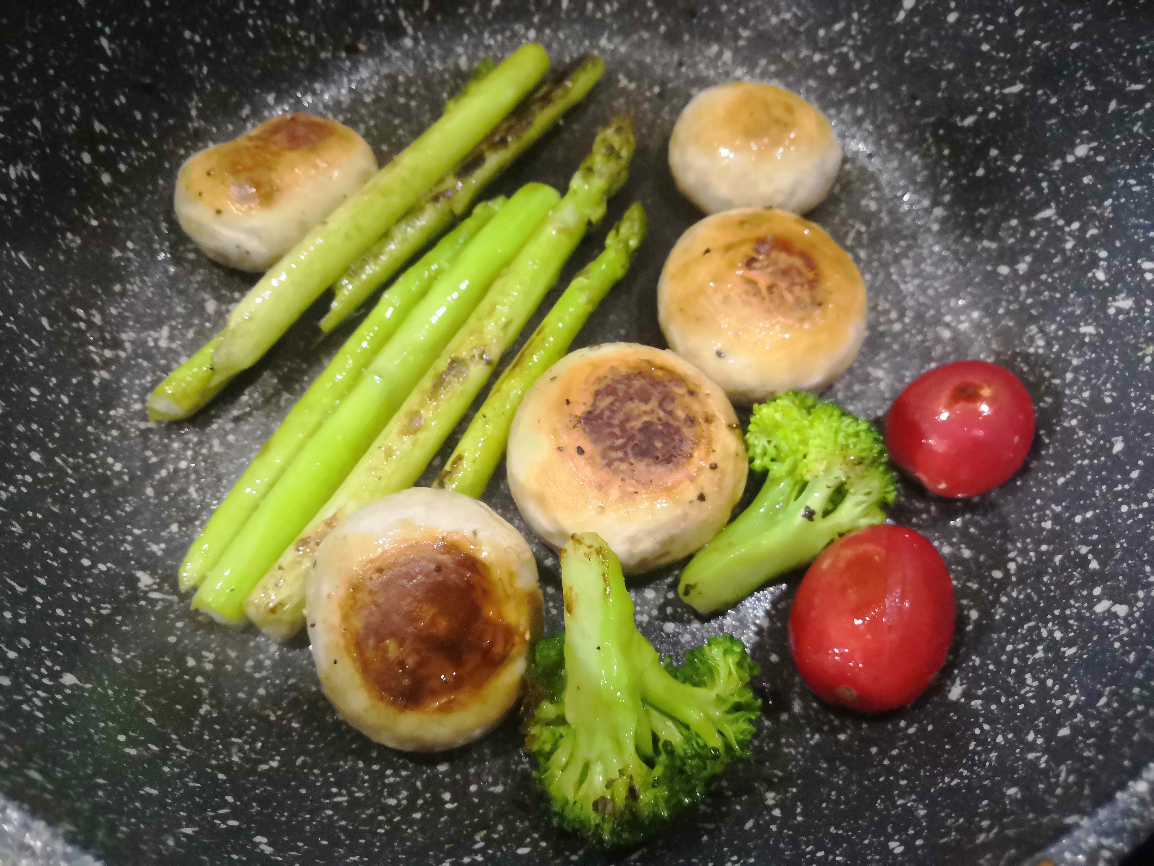 一步步教你做家常菜,几分钟就做出西餐厅牛排鲜嫩多汁