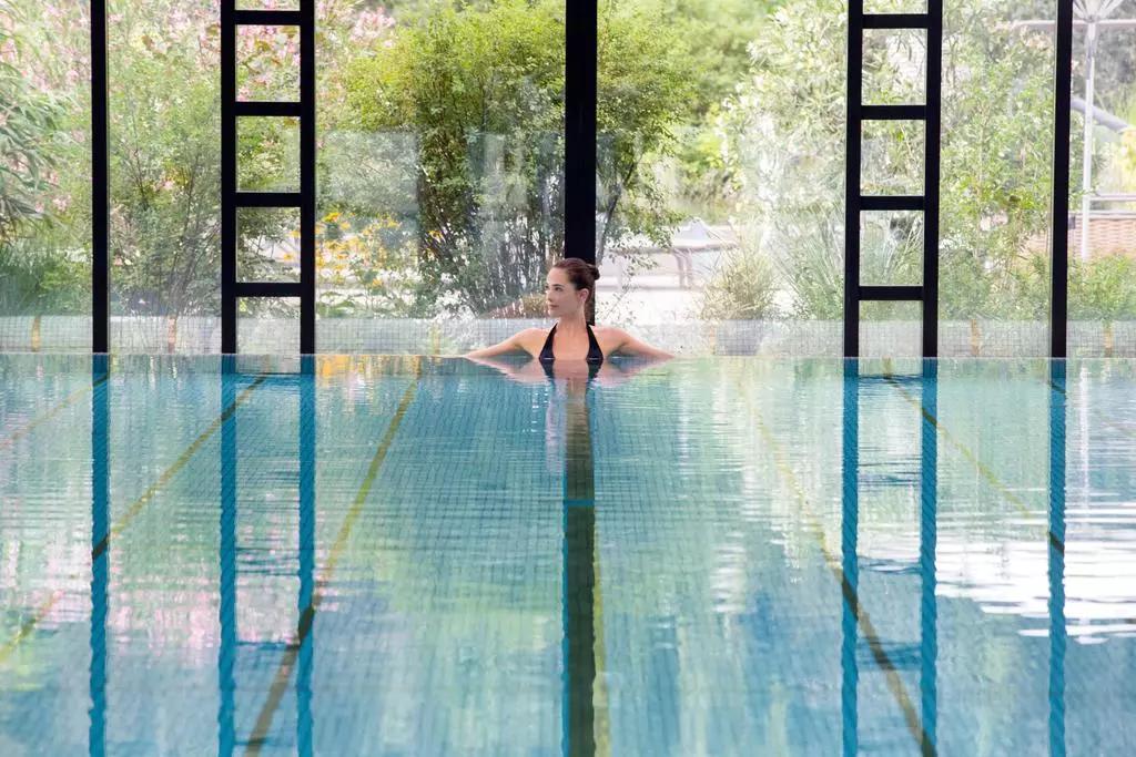 韩国爱的迫降景点,爱的迫降中的瑞士景点航拍