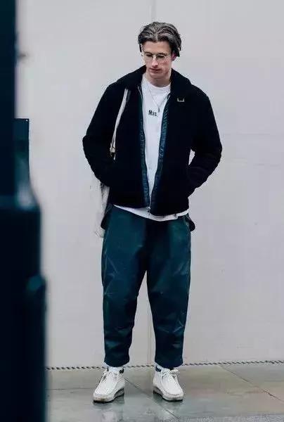 不会叠穿衣服的男人,男人不会叠穿衣服