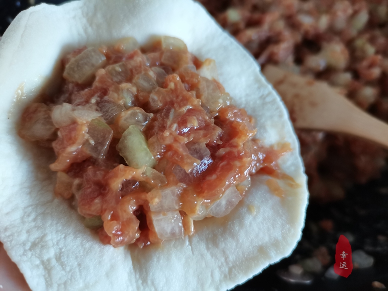 烫面冬瓜包子怎么做好吃又简单,冬瓜馅料的包子