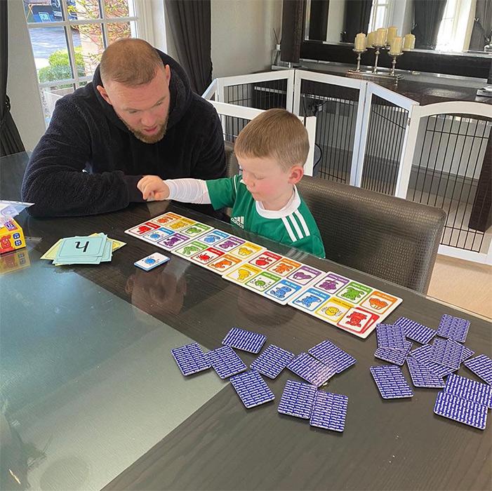 英国鲁尼现状,18岁鲁尼横空出世