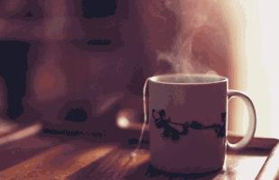 美国惊悚短片巨婴奶嘴,讽刺动画短片巨婴是国产动画吗