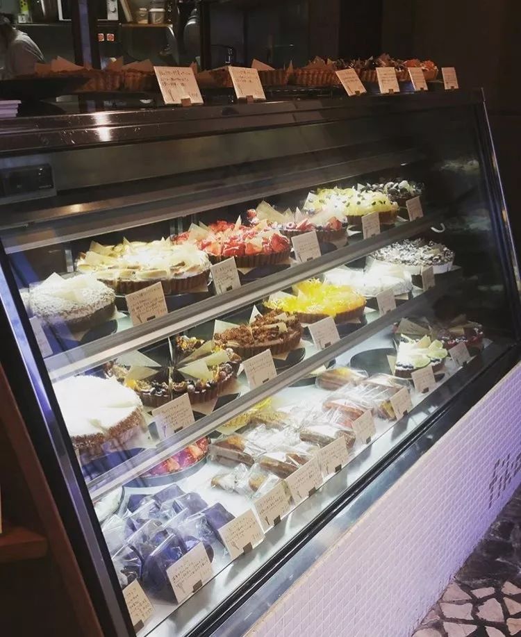 如何经营一家烘焙材料店,怎样经营好一家烘焙蛋糕店