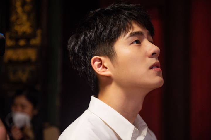 易烊千玺刘昊然新消息,刘昊然和易烊千玺王俊凯一起录歌