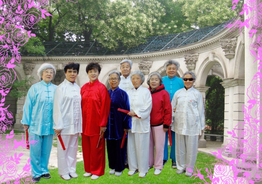 美丽的人定湖公园，坚持锻炼的人们