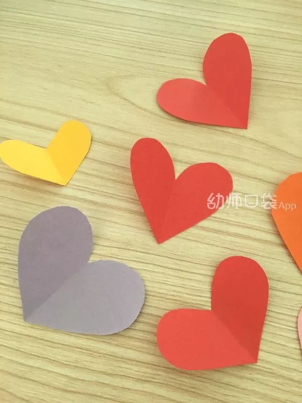 大班亲子游戏5-6岁宅家停课不停学,大班亲子游戏5-6岁在家巧玩报纸