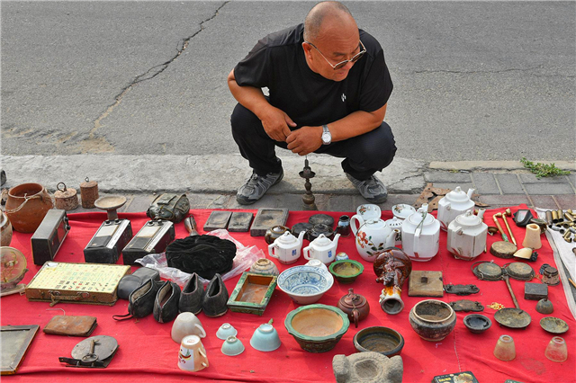 古玩市场真的没落了么,古玩市场现况如何